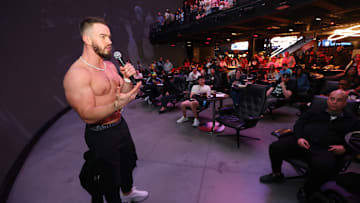 Cosm presents WWE Royal Rumble