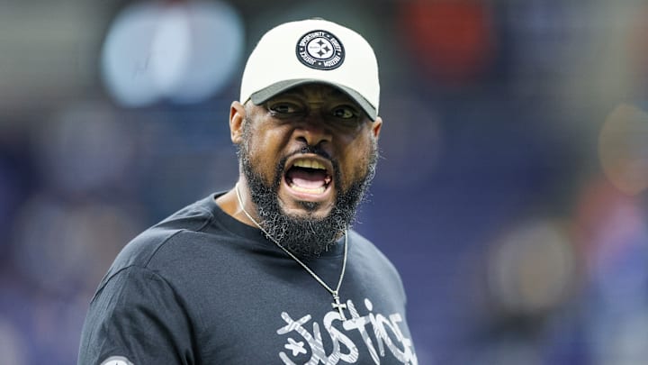 Pittsburgh Steelers v Indianapolis Colts