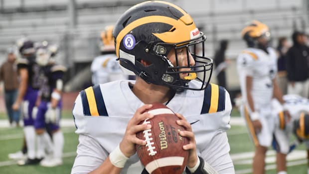 Kason Carta has become the starting quarterback for Bellevue starting in 2024.