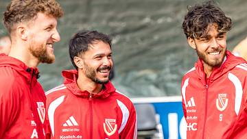Leonardo Bittencourt (m.) darf sich auf ein Wiedersehen mit Ex-Klub Werder Bremen freuen Leonardo Bittencourt (m.) darf sich auf ein Wiedersehen mit Ex-Klub Werder Bremen freuen