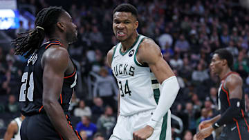 Detroit Pistons v Milwaukee Bucks