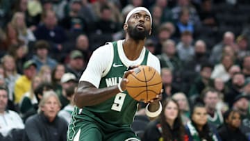 Washington Wizards v Milwaukee Bucks