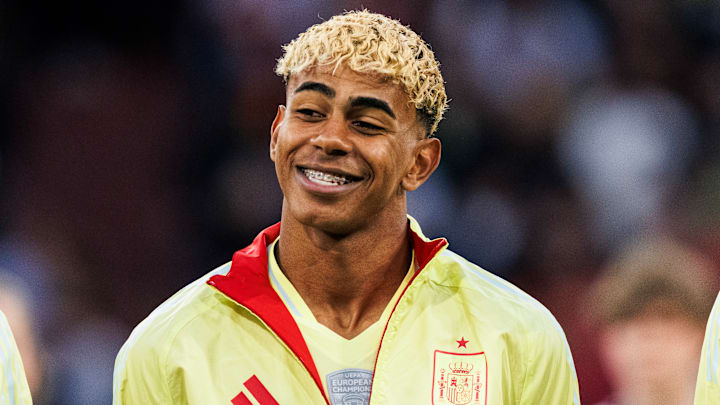 Lamine Yamal a réalisé une saison exceptionnelle avec le Barça. Lamine Yamal a réalisé une saison exceptionnelle avec le Barça.
