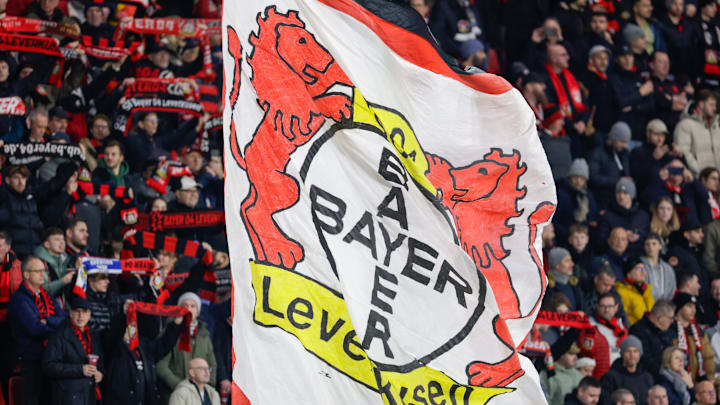 Bayer 04 Leverkusen hat ein Auge auf Alex Tóth geworfen 