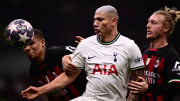 Tottenham e Milan disputam vaga nas quartas de final da Champions League.