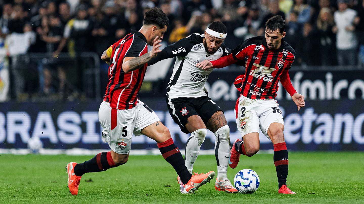 Vitória x Corinthians: onde assistir, escalações e palpite