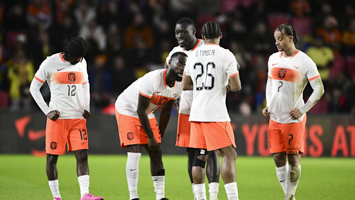 Les Pays-Bas face à l'Equateur