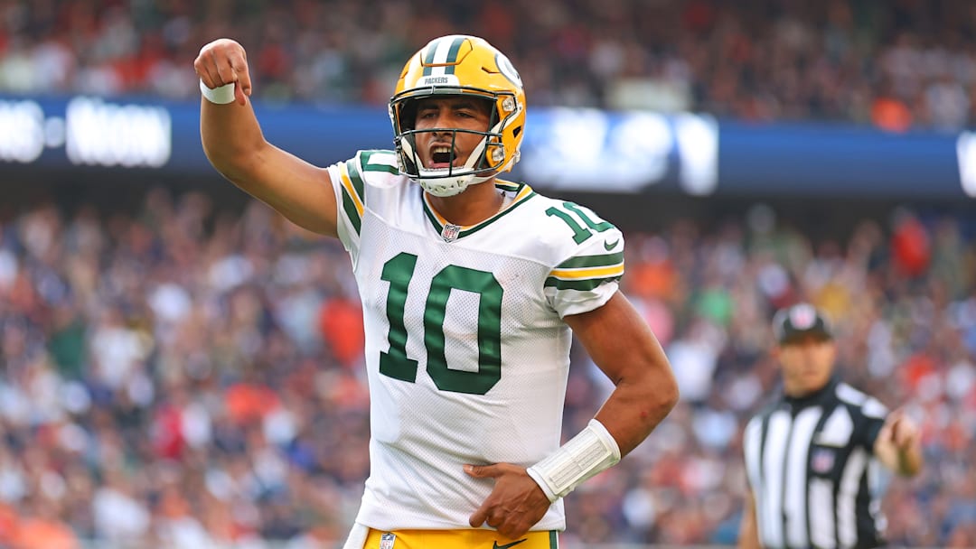 Green Bay Packers v Chicago Bears