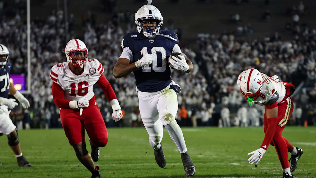 Penn State running back Nicholas Singleton