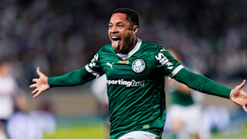Vitor Roque terá papel de maior destaque no Palmeiras a partir desta quarta-feira (16)