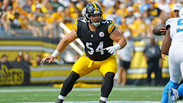 Los Angeles Chargers v Pittsburgh Steelers