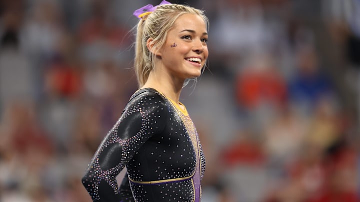 gymnast tan lines Livvy Dunne flaunts tan lines in 'busy day' string bikini selfie