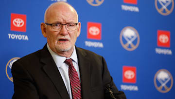 Buffalo Sabres head coach Lindy Ruff