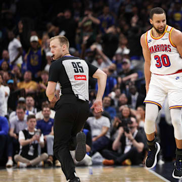Golden State Warriors guard Stephen Curry (30) celebrates after a basket against the Orlando Magic in the fourth quarter at Kia Center. 