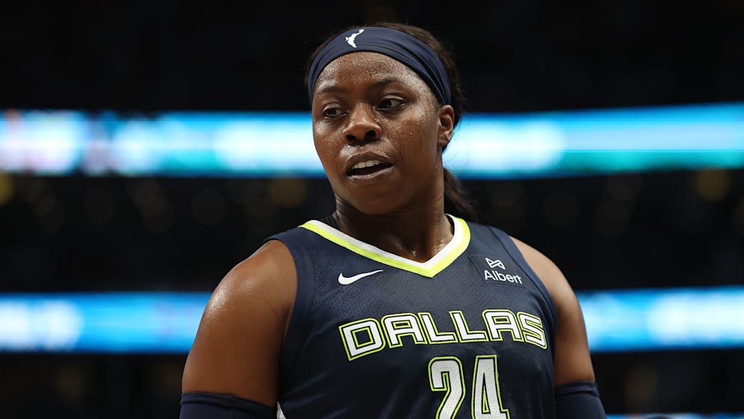 Indiana Fever v Dallas Wings