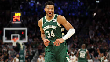Cleveland Cavaliers v Milwaukee Bucks
