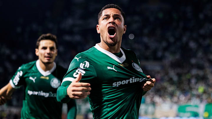 Palmeiras faz seu primeiro jogo em casa pós-Mundial de Clubes Palmeiras faz seu primeiro jogo em casa pós-Mundial de Clubes