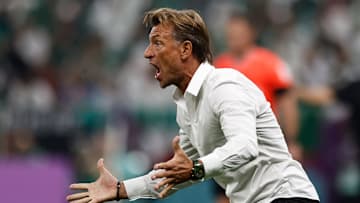 Hervé Renard motive à fond ses joueuses.