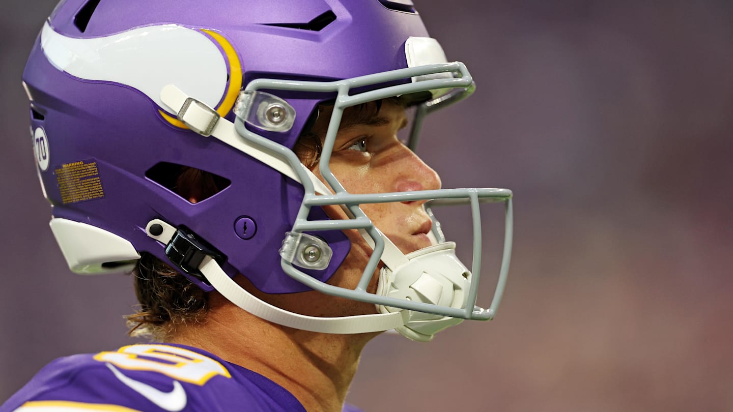 Carson Wentz Vikings performance