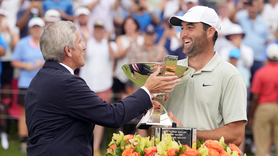 Scottie Scheffler won the Tour Championship and the FedEx Cup title in 2024, the final year of the starting strokes format.  | John David Mercer-Imagn Images