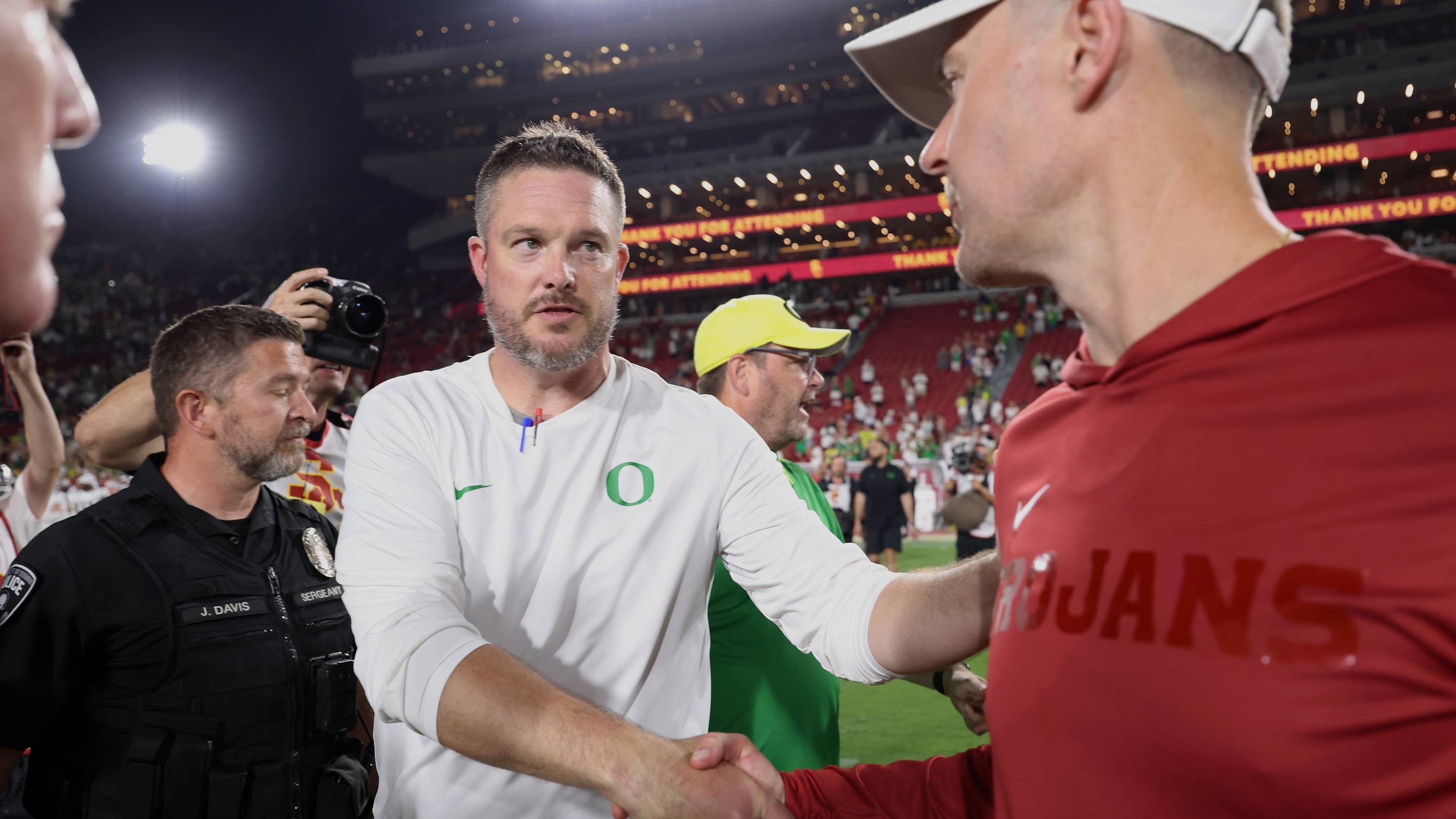 Oregon's National Championship Betting Odds After Statement Win Over USC