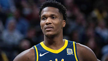 Indiana Pacers wing Bennedict Mathurin (00).