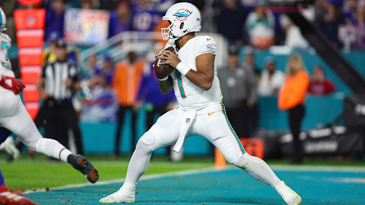 Buffalo Bills v Miami Dolphins
