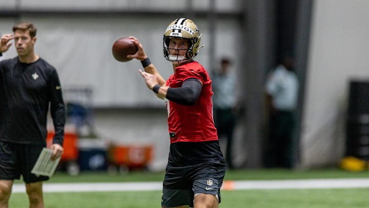 May 10, 2025; New Orleans, LA, USA; New Orleans Saints quarterback Tyler Shough (6) during rookie minicamp at Ochsner Sports Performance Center. Mandatory Credit: Stephen Lew-Imagn Images May 10, 2025; New Orleans, LA, USA; New Orleans Saints quarterback Tyler Shough (6) during rookie minicamp at Ochsner Sports Performance Center. Mandatory Credit: Stephen Lew-Imagn Images