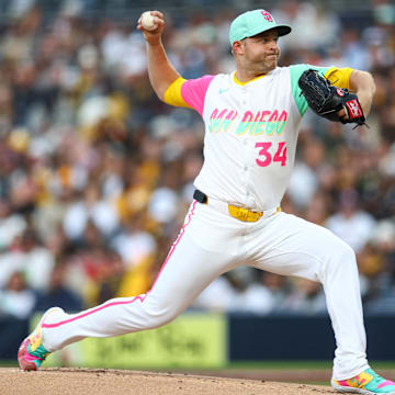 Apr 25, 2025; San Diego, California, USA; San Diego Padres starting pitcher Michael King (34) pitches during the second inning against the Tampa Bay Rays at Petco Park. Mandatory Credit: Chadd Cady-Imagn Images