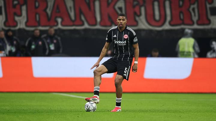 Aurèle Amenda wird wohl kein Teil der neu formierten Defensive der SGE sein