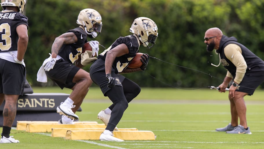 Veteran running back Cam Akers earned a one-year contract after a minicamp tryout with the Saints. | Stephen Lew-Imagn Images