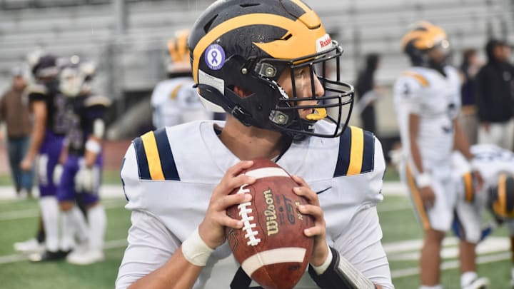 Kason Carta has become the starting quarterback for Bellevue starting in 2024.