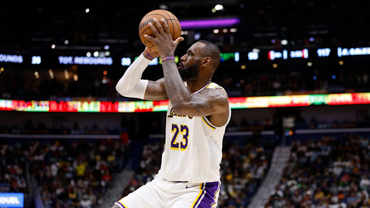 LeBron James stat shows Hornets perennial contender era can t come soon enough
