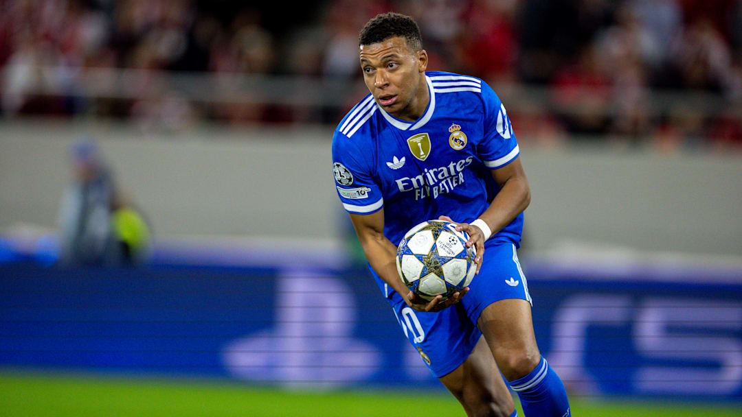 Olympiacos FC v Real Madrid C.F. - UEFA Champions League 2025/26 League Phase MD5