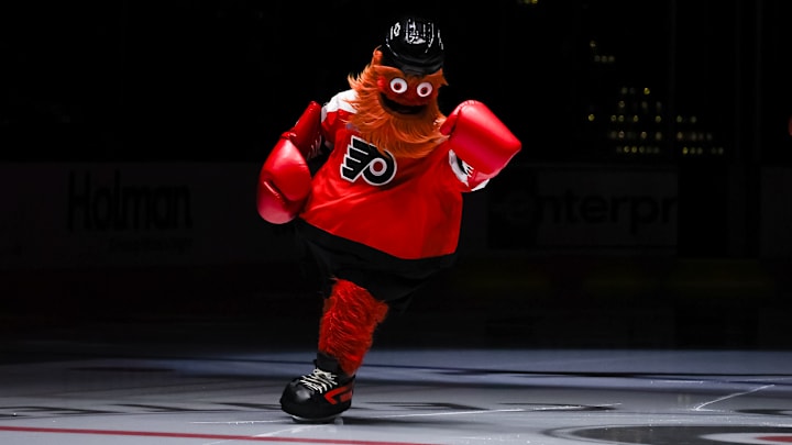 Edmonton Oilers v Philadelphia Flyers