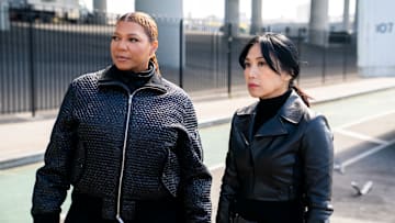 “Guns and Roses” – After a young girl is the victim of a shootout in her neighborhood, the team races to find out if a gang war is afoot and whether the crime is connected to a shipment of stolen guns McCall is chasing down. Meanwhile, love is in the air when Aunt Vi and Delilah prepare for their respective dates, on the CBS Original series THE EQUALIZER, Sunday, Feb. 16 (10:00-11:00 PM, ET/PT) on the CBS Television Network, and streaming on Paramount+ (live and on demand for Paramount+ with