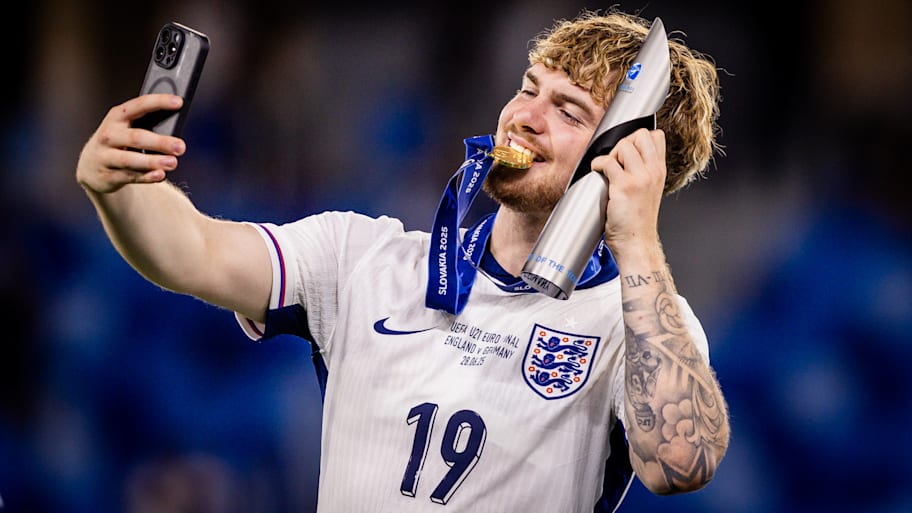 Harvey Elliott finished as second top scorer at the U21 European Championships. | IMAGO/Branislav Racko