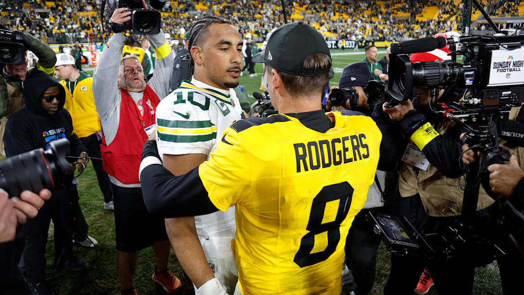 Pittsburgh Steelers QB Aaron Rodgers, Green Bay Packers QB Jordan Love Pittsburgh Steelers QB Aaron Rodgers, Green Bay Packers QB Jordan Love