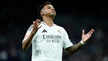 Rodrygo não vive bom momento com a camisa merengue