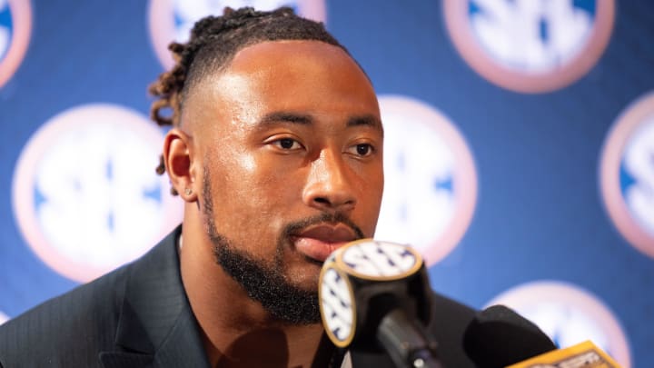 Jul 15, 2024; Dallas, TX, USA; South Carolina linebacker Debo Williams speaking to the media at Omni Dallas Hotel. Mandatory Credit: Brett Patzke-USA TODAY Sports