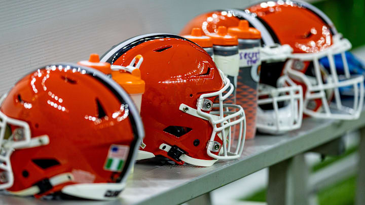 Cleveland Browns Could Make Second Trade Down with Chicago Bears