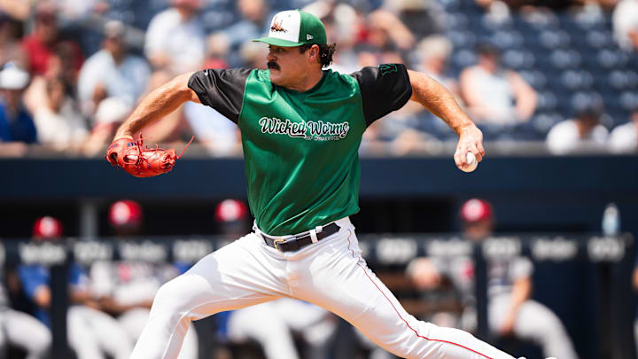 WooSox pitcher Payton Tolle gets ready to throw a pitch during his first Triple-A start on Aug. 10, 2025 at Polar Park.