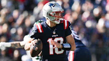 New York Jets v New England Patriots