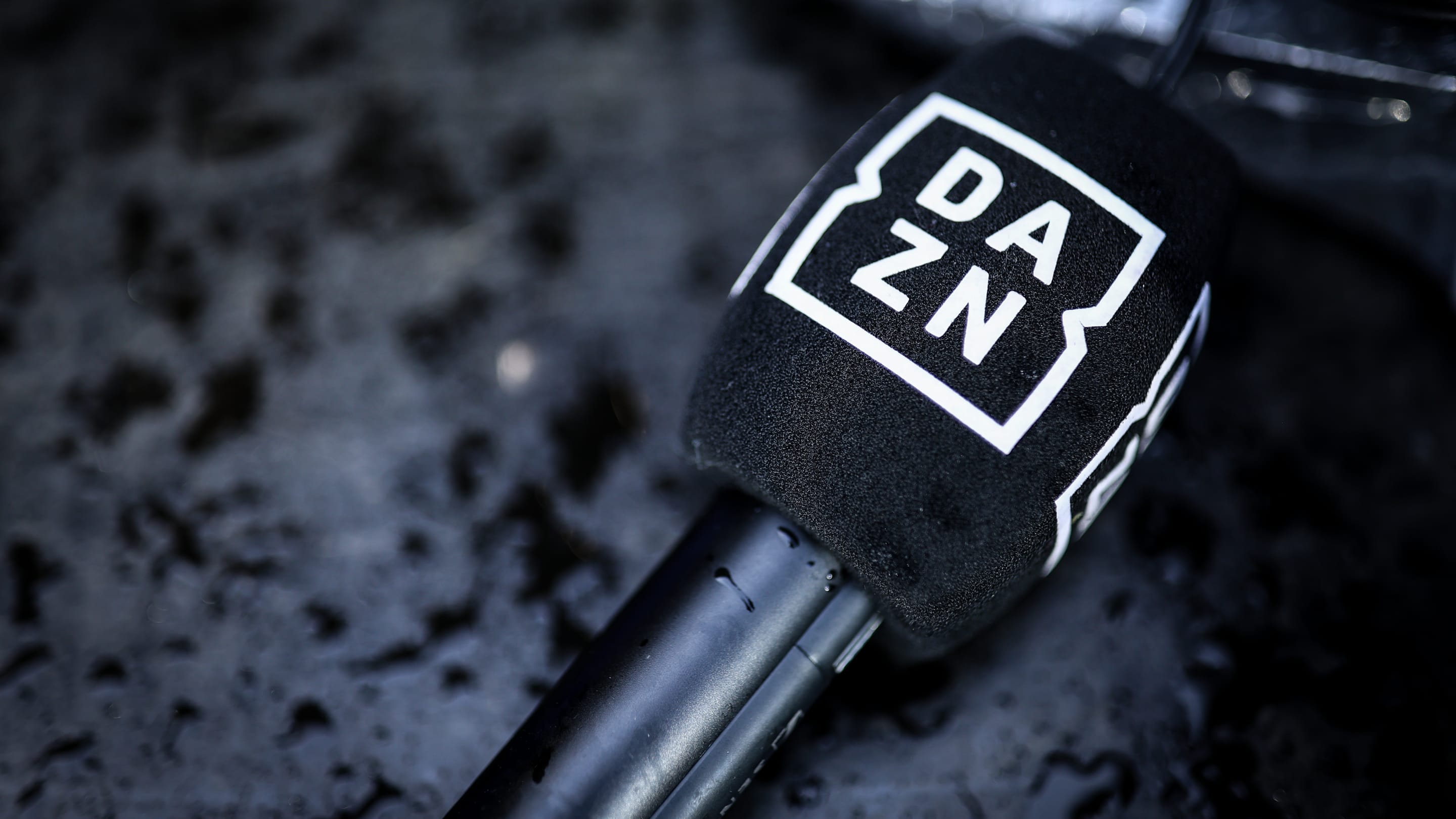Ligue 1 : Un ancien entraîneur de l'OM et un champion du monde 2018 attendus aux commentaires pour DAZN