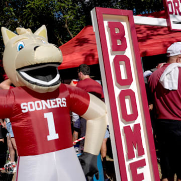 Oklahoma fans tailgate before the Tennessee game