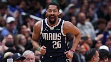 Dallas Mavericks v Washington Wizards