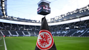 Das neue Heimtrikot von Eintracht Frankfurt ist da