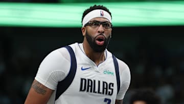 San Antonio Spurs v Dallas Mavericks