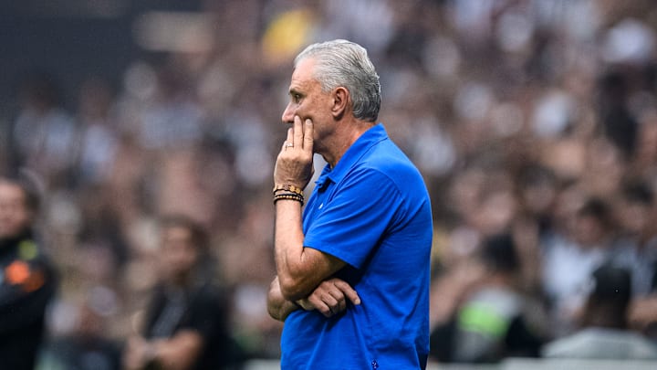 Tite tem apenas duas vitórias no comando do Cruzeiro Tite tem apenas duas vitórias no comando do Cruzeiro