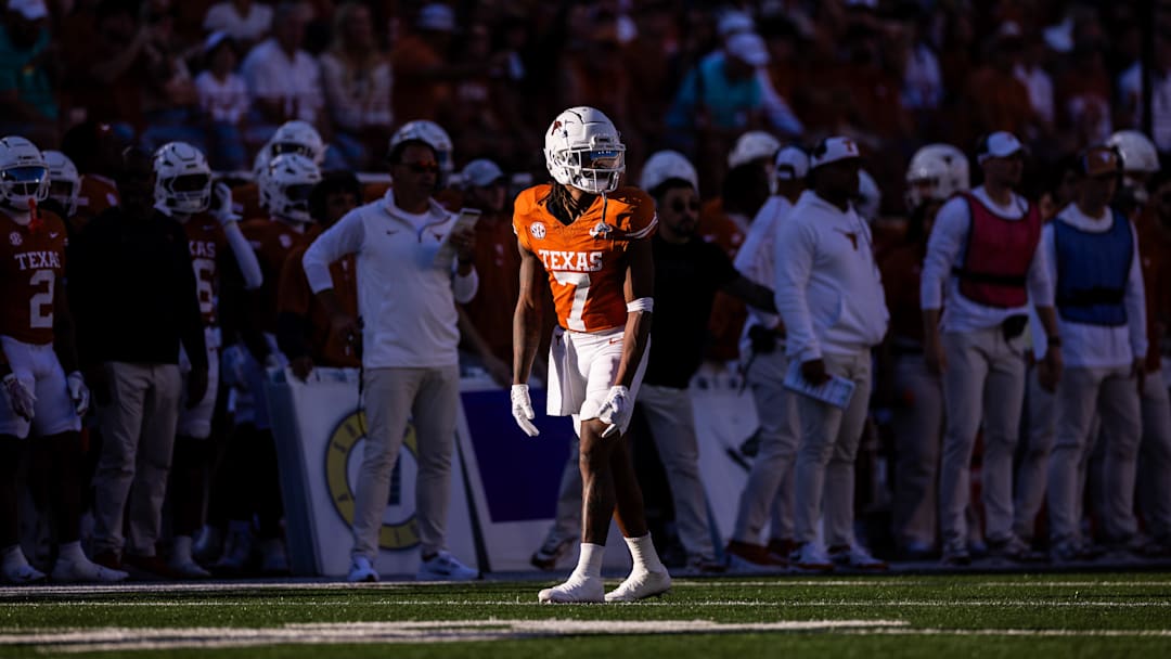 Nov 23, 2024; Austin, Texas, USA; Texas Longhorns wide receiver Isaiah Bond (7) lined up against the Kentucky Wildcats during the second quarter at Darrell K Royal-Texas Memorial Stadium.